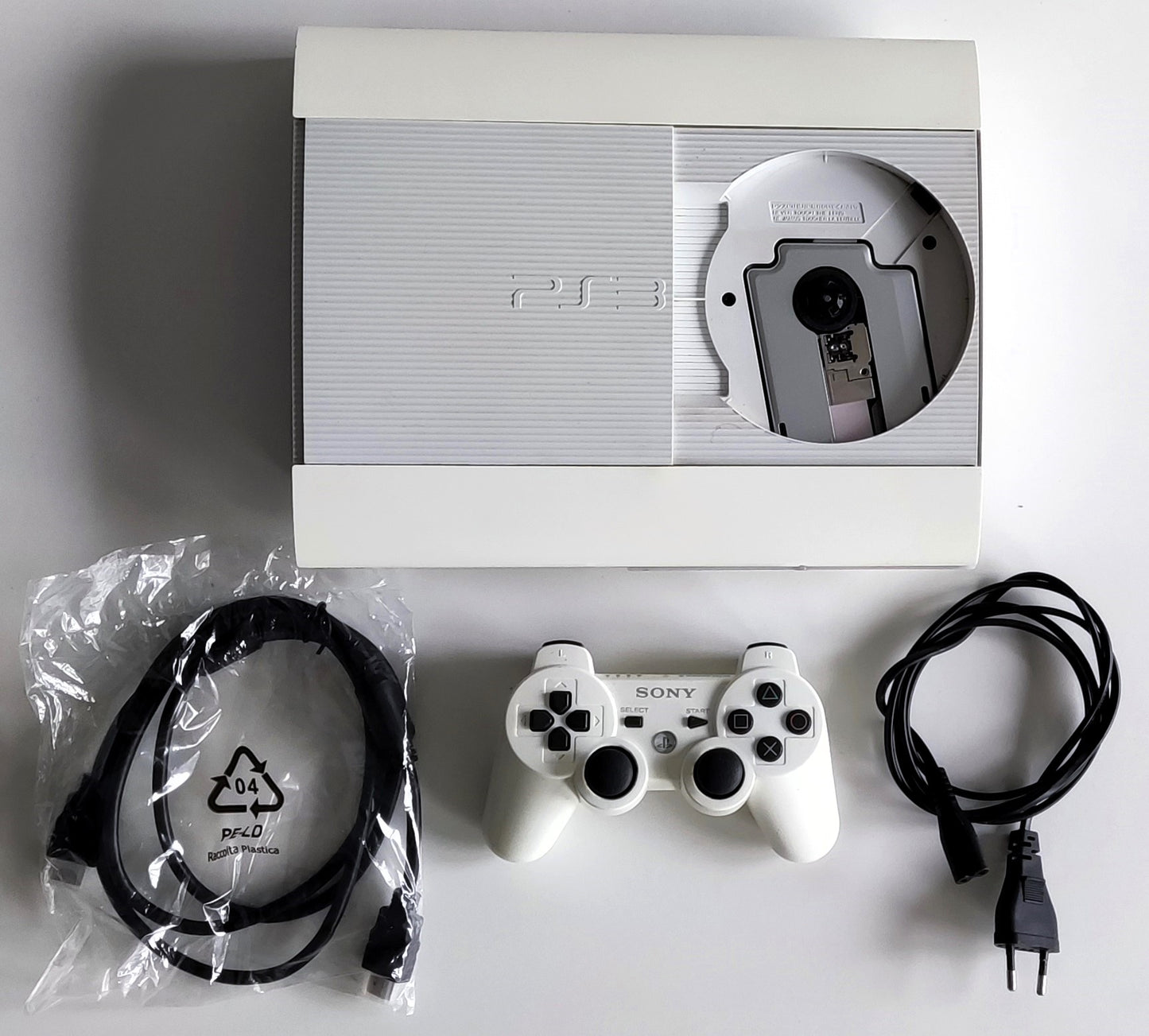 Playstation 3 PS3 Ultra Slim  Classic White