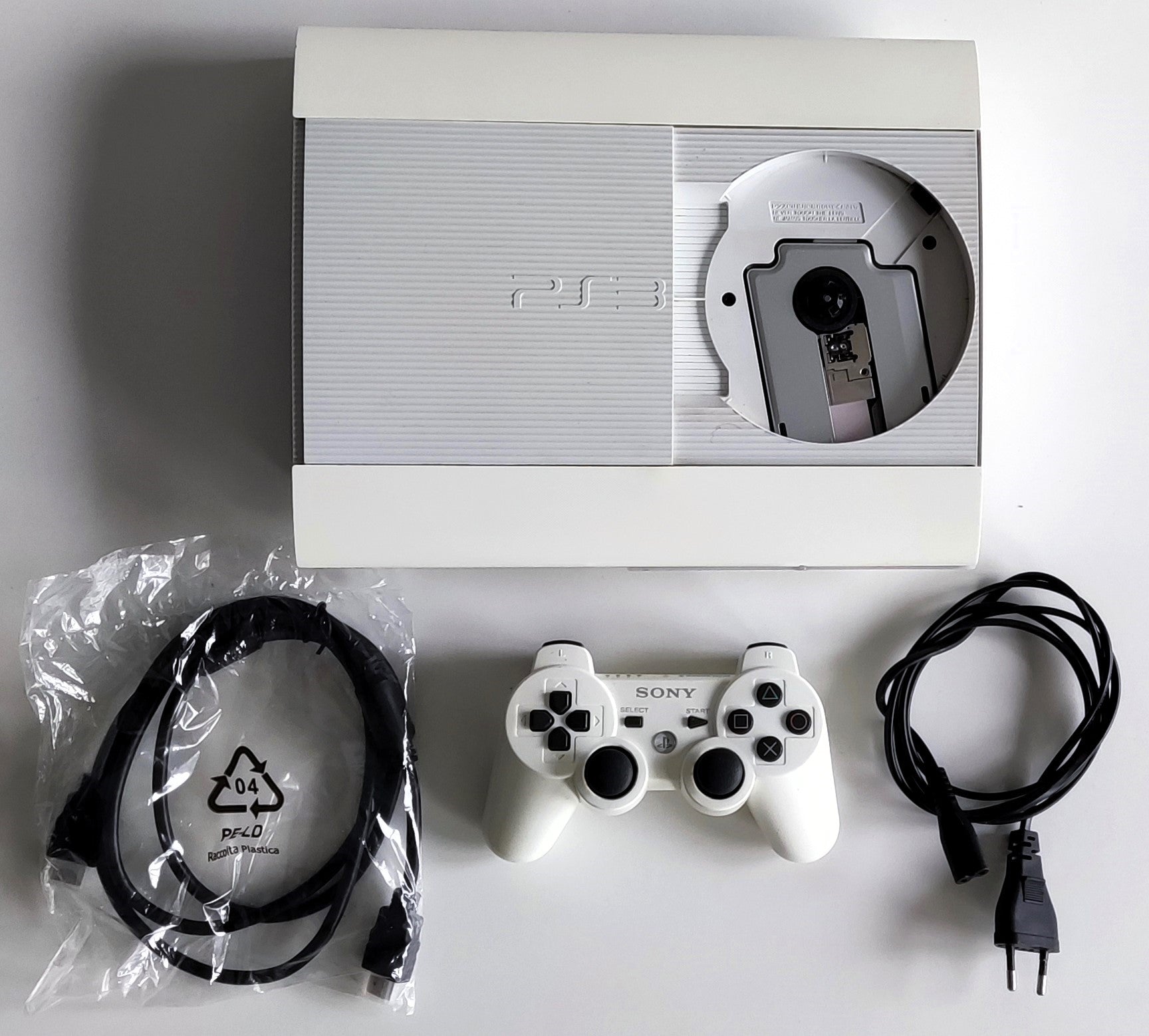 Playstation 3 PS3 Ultra Slim Classic White