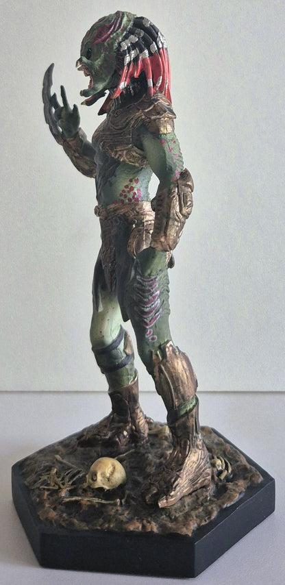 Predators Berseker Predator™ Figurine